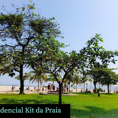 Апартаменты Residencial Kit Da Praia Сантос Экстерьер фото